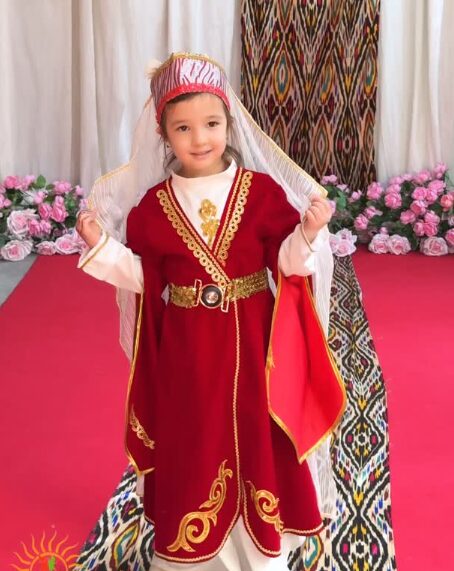 Milliy liboslar bayrami / Праздник национальных костюмов
